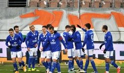 Ekstraklasa wróciła. Karny i czerwona kartka ustawiły mecz w Lubinie