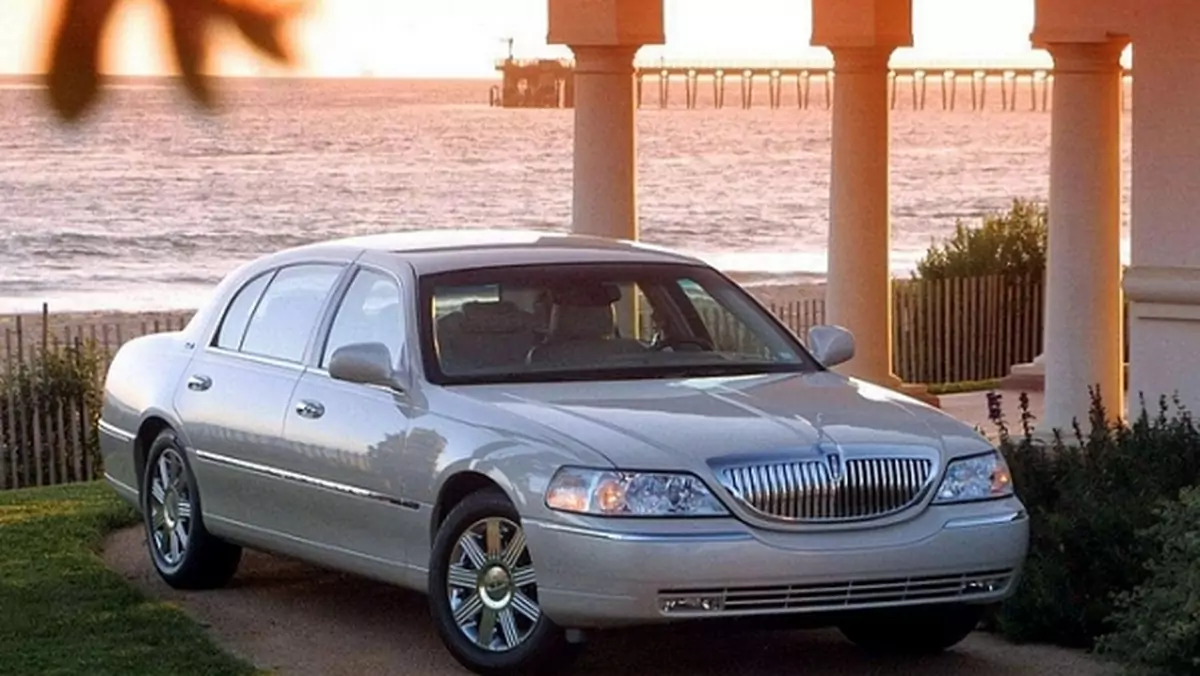 Lincoln Town Car