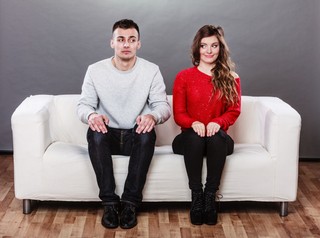 Druga połówka offline: Polacy znowu korzystają z usług biur matrymonialnych