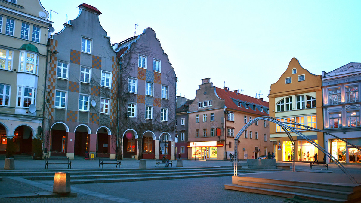 Agencja ratingowa Moody's Public Sector Europe zmieniła perspektywę ratingu czterech polskich samorządów ze stabilnej na negatywną. Wśród nich znalazł się Olsztyn. Według włodarzy miasta to odzwierciedlenie sytuacji ratingowej Polski.