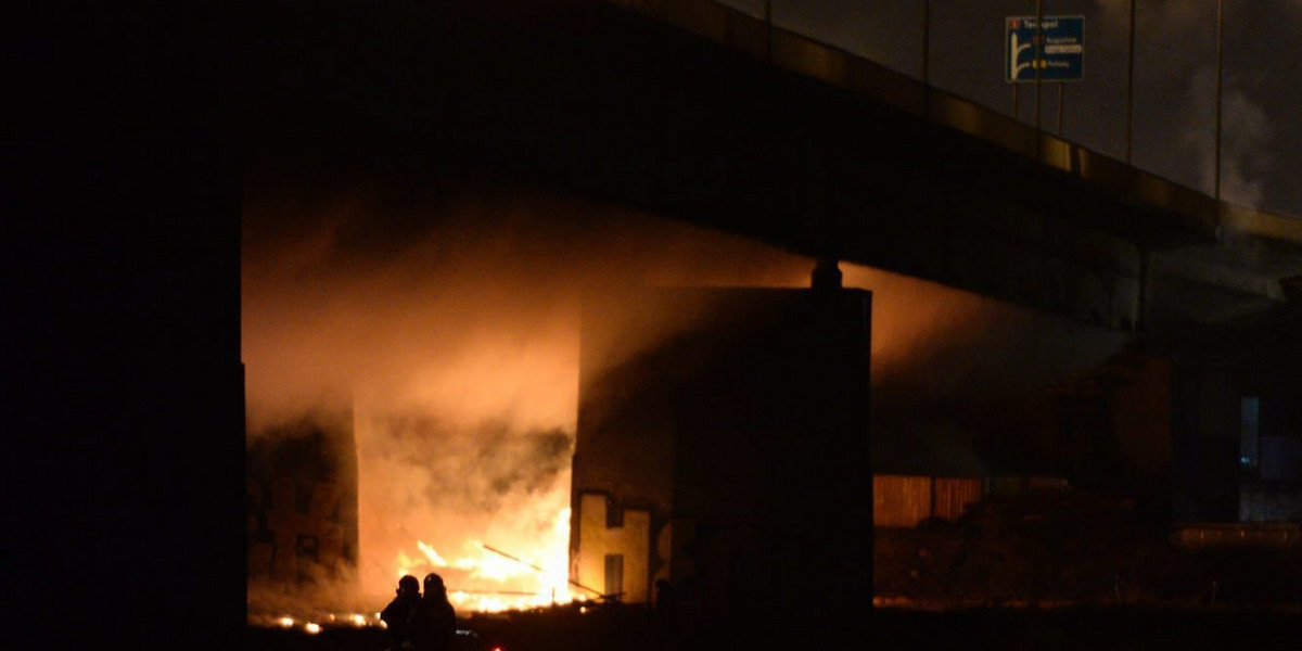 Pożar mostu łazienkowskiego
