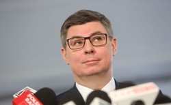 PO krytykuje pomysł Brukseli i uderza w PiS: Za naszych czasów tej propozycji by nie było