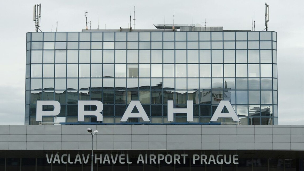 Pilot musel núdzovo pristáť na českom letisku Václava Havla v Prahe. (ilustračné foto)