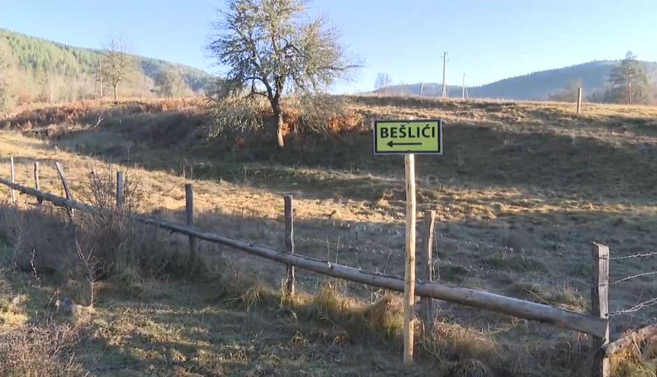 U rodnom mestu Halida Bešlića meštani podižu bistu