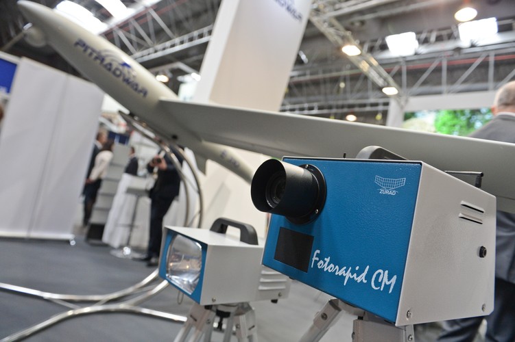 Fotoradar firmy Zurad z o.o. prezentowany na targach.<br><br>(obm/cat) PAP/Marcin Obara