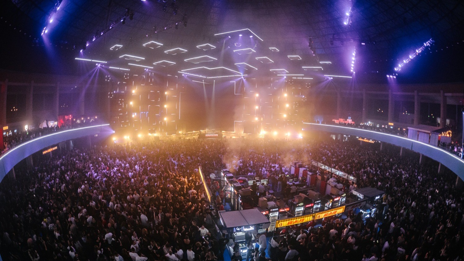 NOSTALGIA revine la București în noiembrie! Tot ce trebuie să știi despre festivalul de la Romexpo