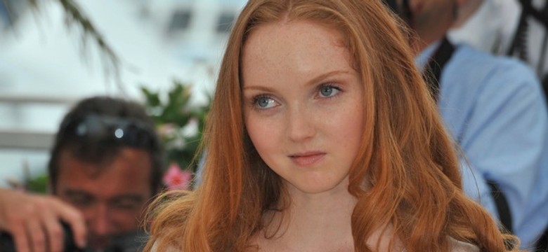 Lily Cole ścigana i pożądana przez wszystkich w nowym klipie Yeah Yeah Yeahs