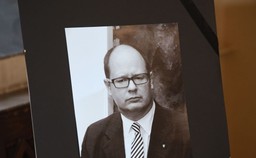 Senat zajmuje się projektami uchwały upamiętniającej prezydenta Gdańska Pawła Adamowicza