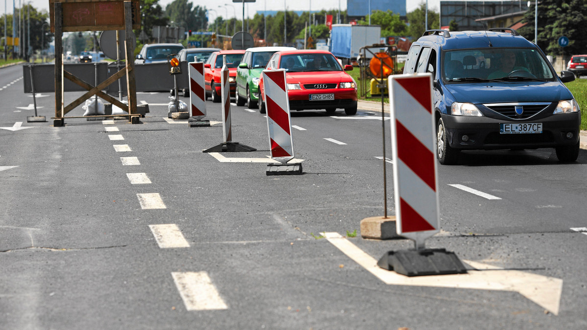44,8 mln zł będzie kosztowała przebudowa drogi wylotowej z Białegostoku do Kleosina w stronę Wysokiego Mazowieckiego i Łap (Podlaskie). Inwestycja będzie dofinansowana ze środków UE, jest jedną z ważniejszych inwestycji drogowych w regionie.