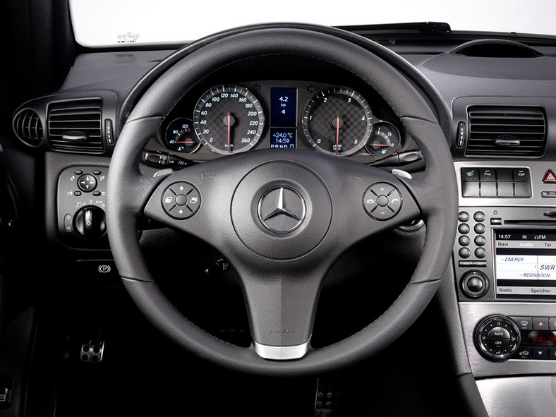 Mercedes-Benz CLC: sportcoupé w duchu zabawy
