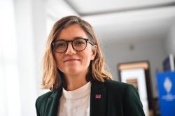 Biejat: Księży nam specjalnie nie potrzeba. Społeczeństwo się laicyzuje