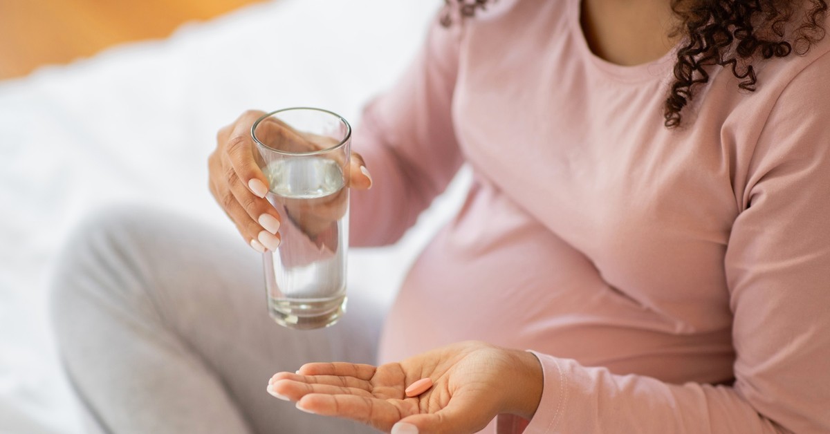 Nowe badania: paracetamol może zaburzać rozwój zarodka i obniżać szanse na ciążę