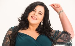 Modelka XXL: Pisali o mnie 'taka gruba, a ma przystojnego chłopaka'