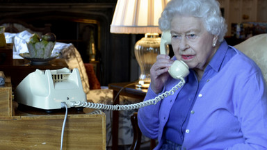 Elżbieta II jedynie na plakacie i w rozmowie wideo. Brytyjczycy nie będą świętować urodzin królowej po raz pierwszy od 68 lat