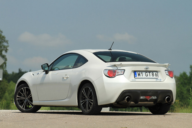 Toyota GT86: sportowiec z krwi i kości