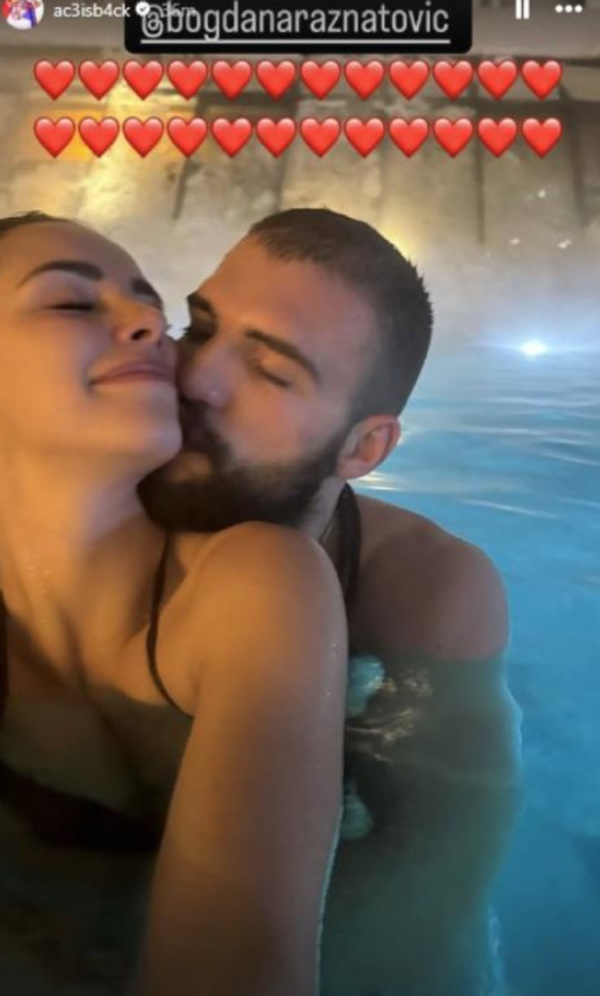 Veljkova objava sa ženom