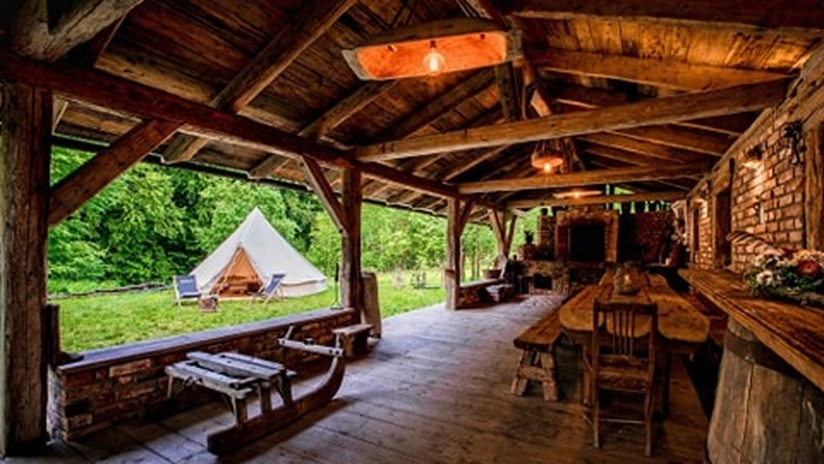 Glamping, czyli luksusowy kemping 