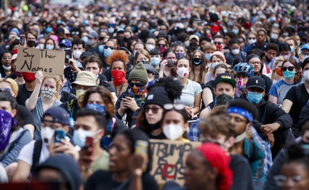 Protesty w USA: w Nowym Jorku postrzelono policjanta, drugi zraniony nożem