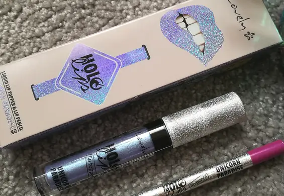 Holo Lips za 20 zł z Rossmanna. Lepszy niż podobny produkt Huda za 100 zł