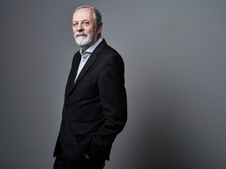 Grupiński: My dawaliśmy wędkę, a PiS rzucił ludziom rybę [WYWIAD]