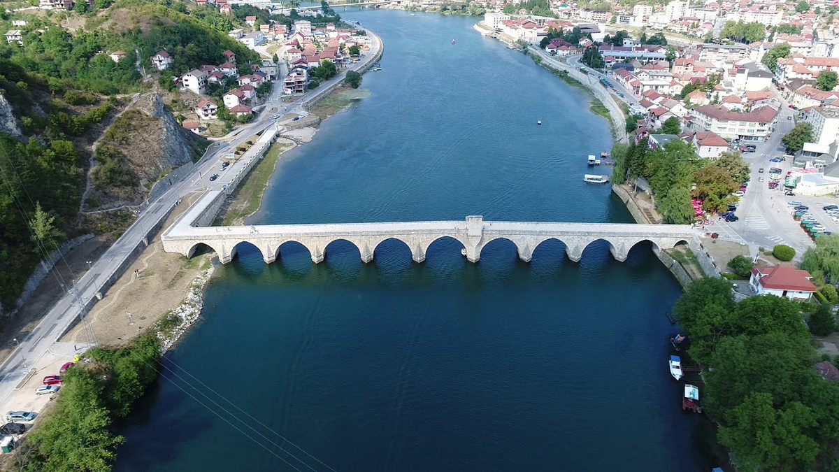 Cuprija Na Drini Neverovatni Snimci I Prica O Cuvenom Mostu I Poturcenom Srbinu Koji Ga Je Podigao