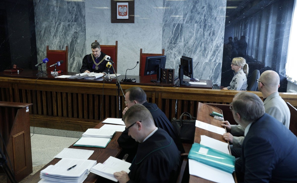 Ponowny proces obwinionych o zakłócenie otwarcia wystawy