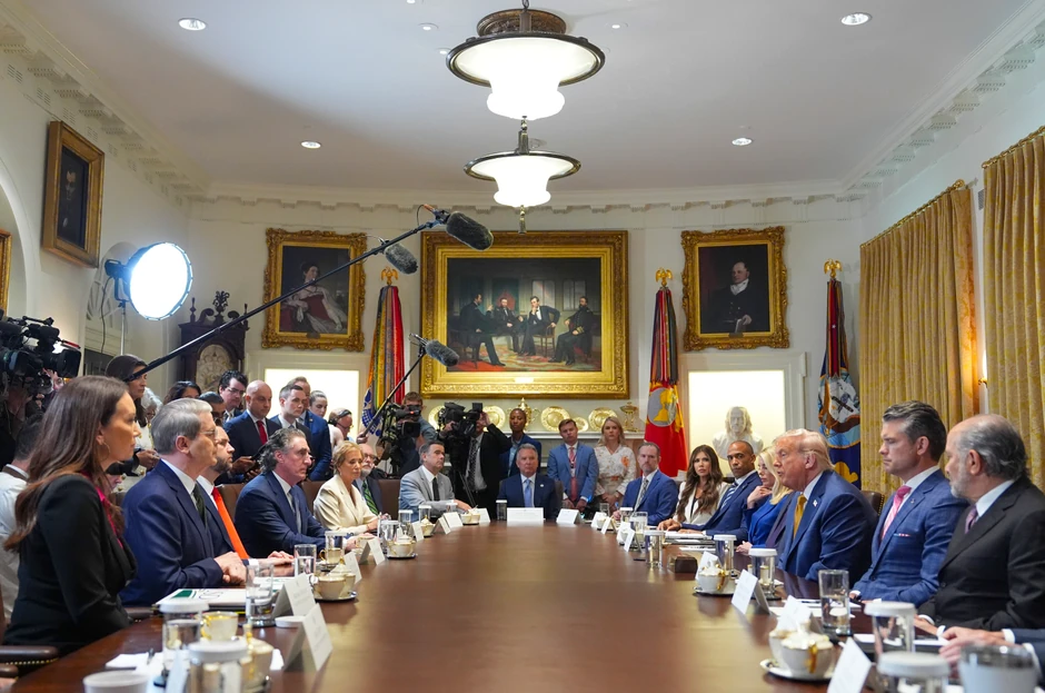 Donald Tramp na sastanku kabineta u Beloj kući 8. juna