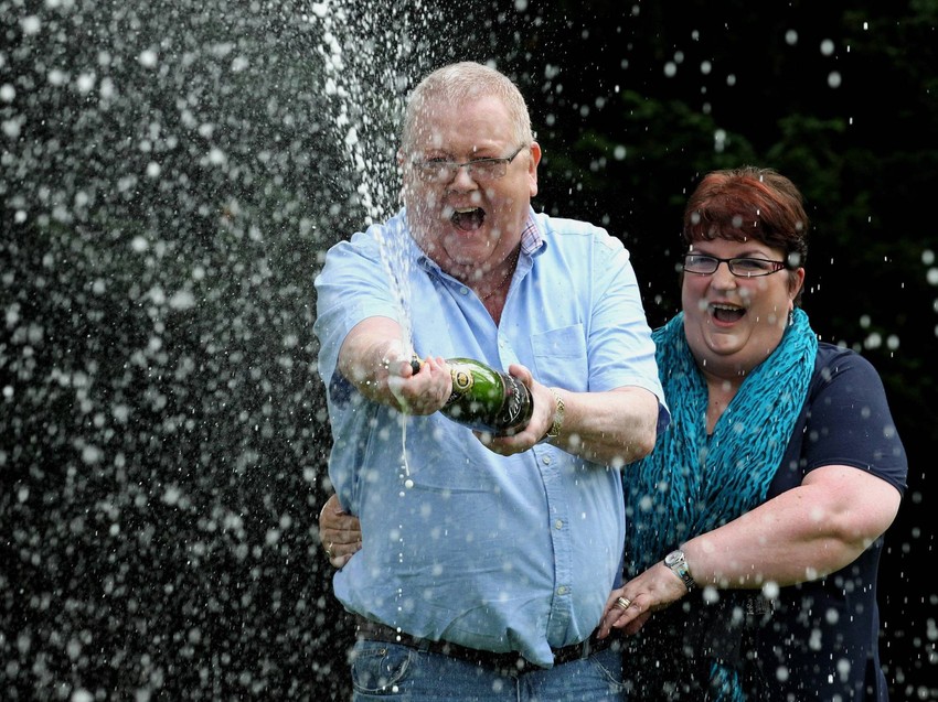 Kolin i Kristin Vir slave dobitak na lutriji