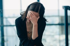 Mobbing w pracy? Psycholog: Każdy kat znajdzie swoją ofiarę