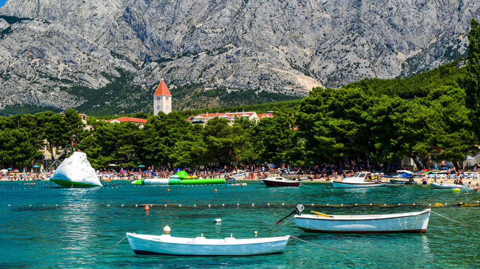 Plaża w Promajnie. Riwiera Makarska, Chorwacja