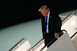 donald trump chciał wyspę i może ja dostać. postawiono mu jeden warune