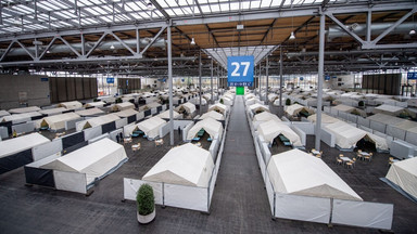 Specjalne namioty dla uchodźców w Niemczech