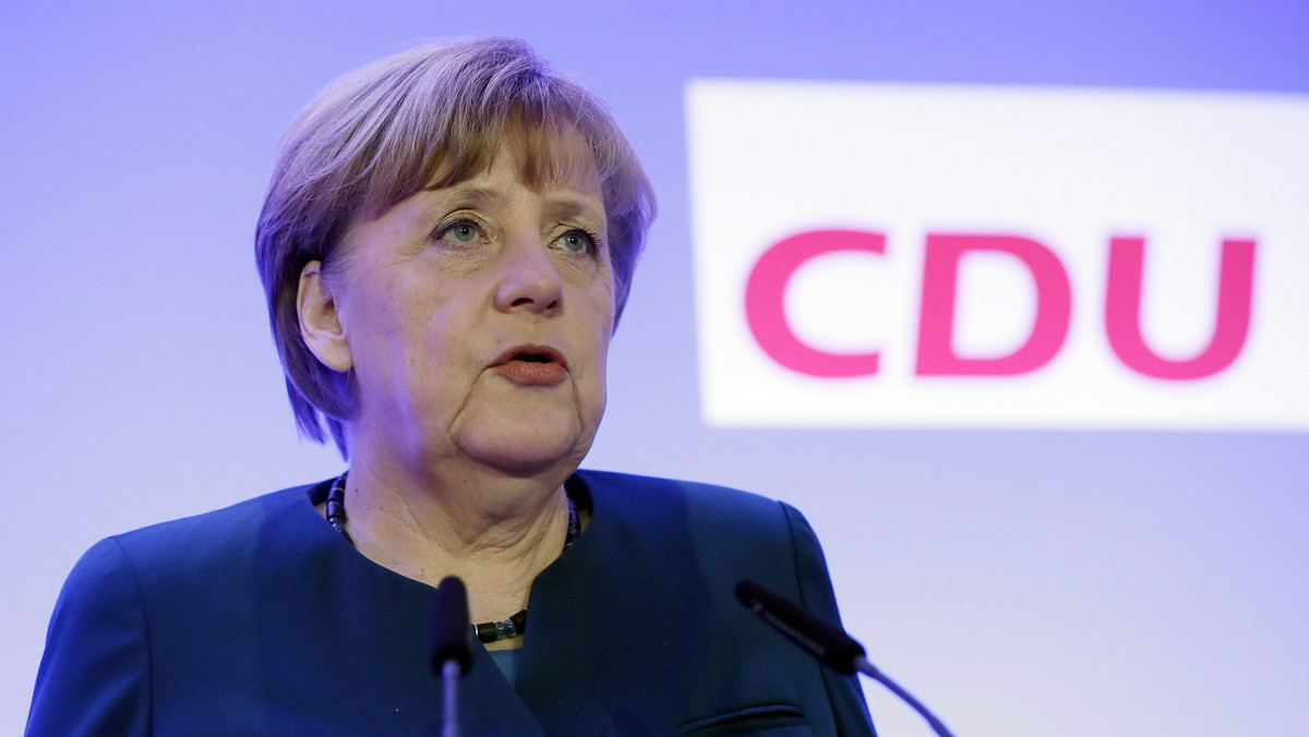 Kanclerz Niemiec Angela Merkel zapowiedziała w Berlinie, że będzie zabiegała o dialog z prezydentem USA Donaldem Trumpem po jego zaprzysiężeniu na urząd. Do rozwiązywania globalnych problemów konieczna jest międzynarodowa współpraca - podkreśliła.