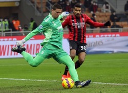 Szczęsny zachował czyste konto w szlagierze na San Siro