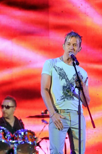 Limahl podczas koncertu Disco Fever w Kołobrzegu