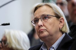 Thun: Trzeba pilnować tych unijnych pieniędzy, żeby jakieś Obajtki nie kupiły gazety