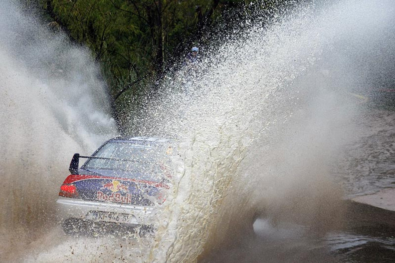 Rajd Argentyny 2008: Loeb zdecydowanym liderem (I. etap)