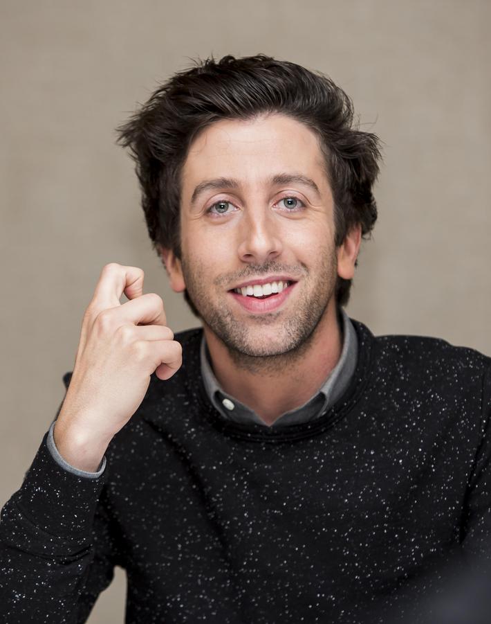 Саймон хелберг. Simon Helberg. Саймон Максвелл Хелберг. Хелберг Саймон Хелберг. Саймон Хелберг в полный рост.