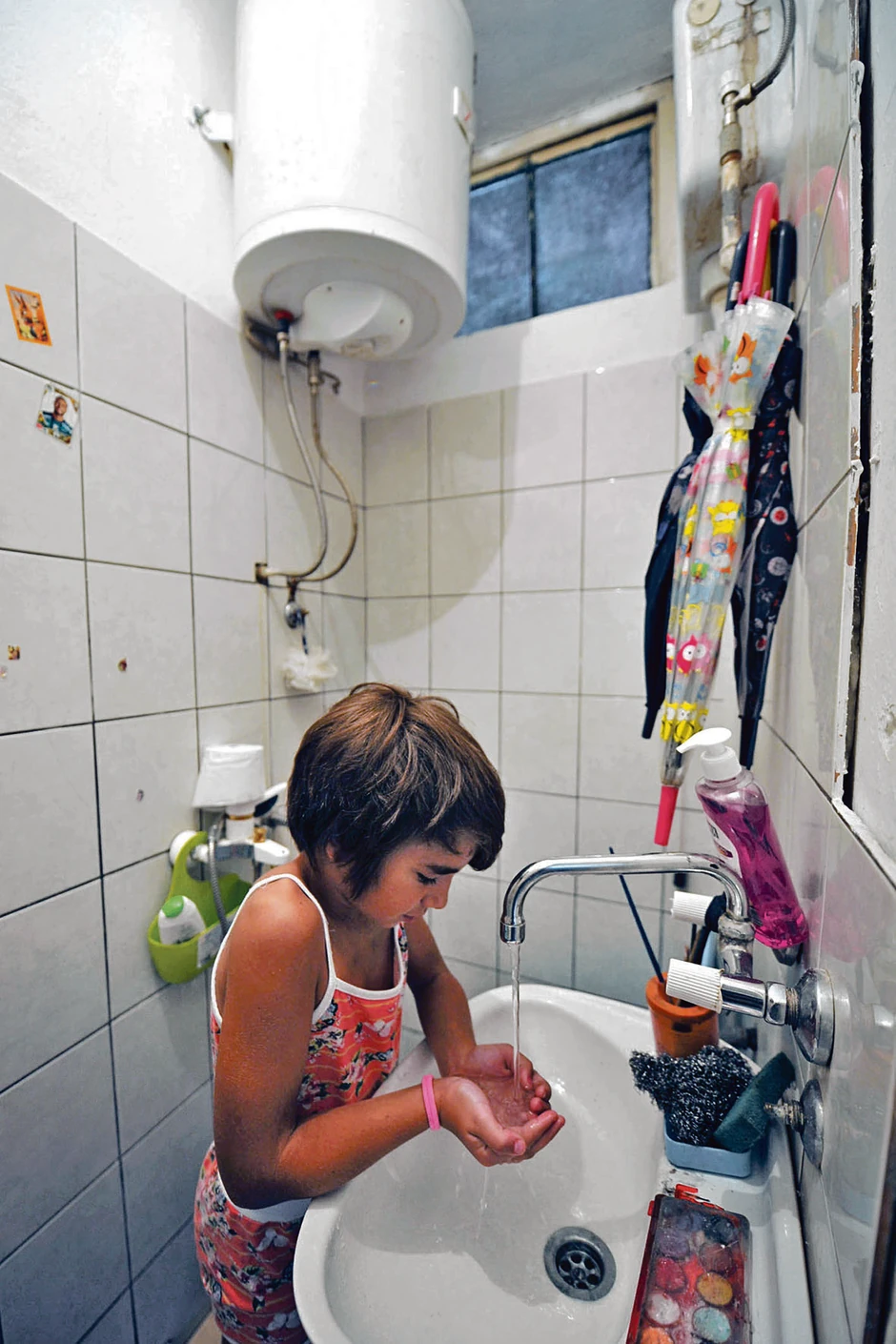 Sramota ih je da dovedu drugare u kuću 