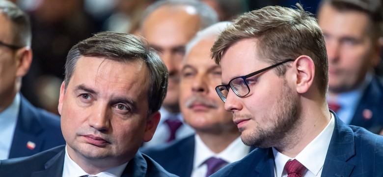 Organizacje NGO jak "zagraniczni agenci". Kontrowersje wokół projektu Ziobry i Wosia