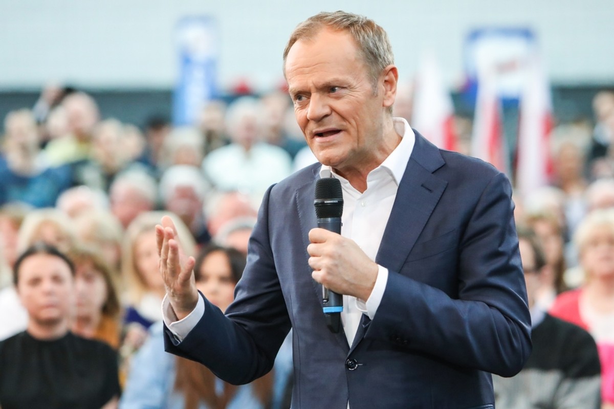 Tusk: Nie podniesiemy wieku emerytalnego