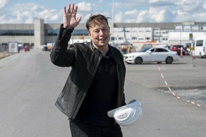 Tesla 3 najpopularniejszym autem w Europie. Spółka Muska jest warta już ponad bilion dolarów