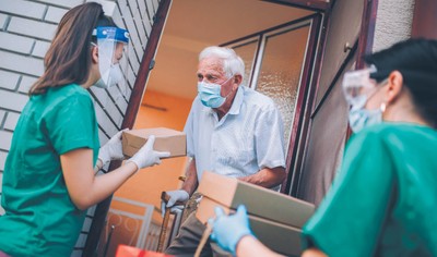 Bubel w PR-owej szacie. Korpus Wsparcia Seniorów do poprawki