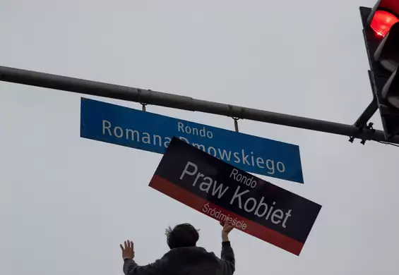 Rondo Praw Kobiet w Warszawie. Rada miasta przyjęła petycję