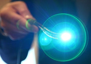 Laserowe love. 'Synowi tłumaczę, że budujemy miecz świetlny' [EUREKA DGP]