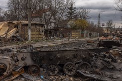 Wielka Brytania chce wysłać na Ukrainę pojazdy opancerzone