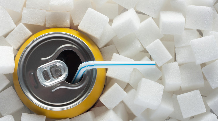 Rengeteg cukrot tartalmaznak a szénsavas üdítők! / Fotó: Shutterstock