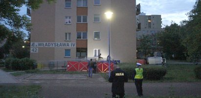 Tragedia w Koszalinie. Nie żyje dwoje dzieci. Wypadły z okna na 9. piętrze