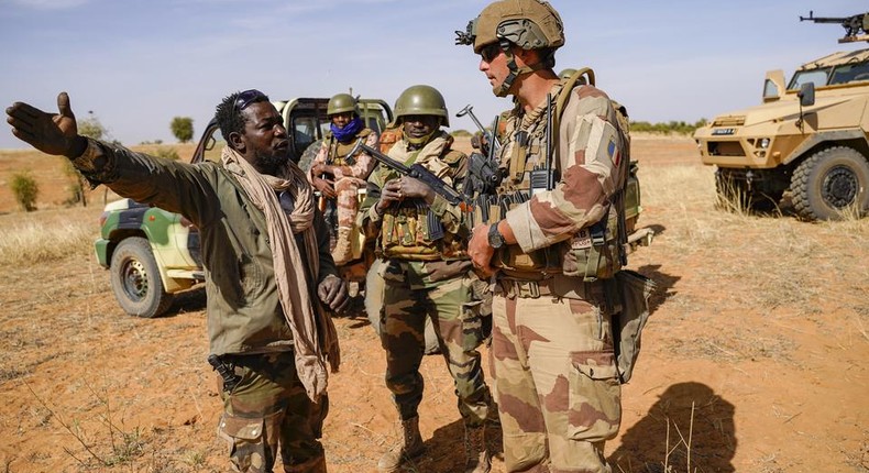 French and Mali troops