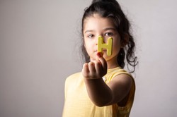 QUIZ: Kiedy piszemy "h", a kiedy "ch" - ćwiczenia z ortografii dla uczniów klas drugich szkół podstawowych